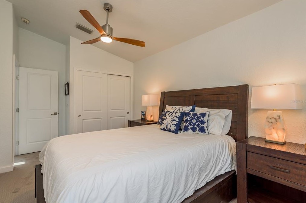 1345 Curlew Rd, Dunedin FL 34698-1924 exterior