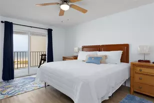 11000 Gulf Blvd, Treasure Island, FL 33706 - Photo 11