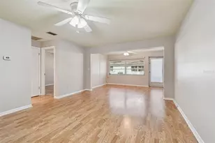 11200 102nd Ave, Seminole, FL 33778 - Photo 7