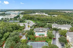 18593 Bridle Club Dr, Tampa, FL 33647 - Photo 33