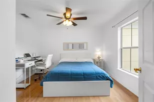 18593 Bridle Club Dr, Tampa, FL 33647 - Photo 21