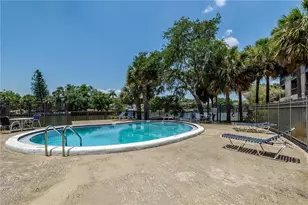 6332 Newtown Cir, Tampa, FL 33615 - Photo 17