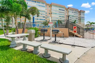 5200 Brittany Dr S, Saint Petersburg, FL 33715 - Photo 47