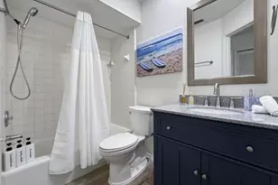 10075 W Bay St, Seminole, FL 33776 - Photo 7