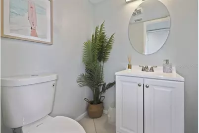 10075 W Bay Street, Seminole, FL 33776 - Photo 9