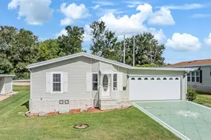 37449 Gill Ave, Zephyrhills, FL 33541 - Photo 67