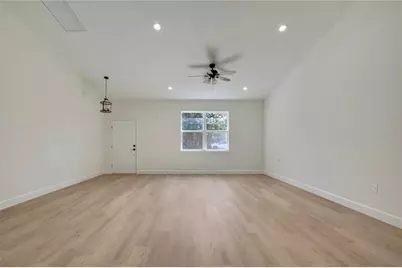 8104 N Santos Drive, Citrus Springs, FL 34434 - Photo 5