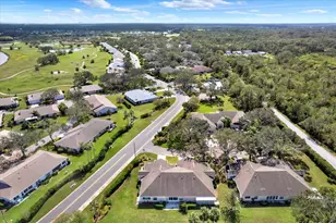 2403 Nantucket Green Ct, Sun City Center, FL 33573 - Photo 21