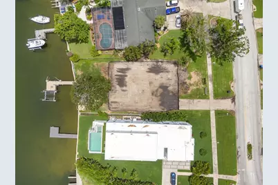 6151 Bayou Grande Boulevard NE, Saint Petersburg, FL 33703 - Photo 7