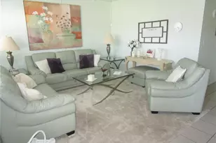 6000 20th St N, Saint Petersburg, FL 33714 - Photo 3