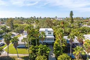 3302 E Maritana Dr, Saint Pete Beach, FL 33706 - Photo 1