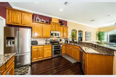 5944 Bay Drive S, Gulfport, FL 33707 - Photo 15