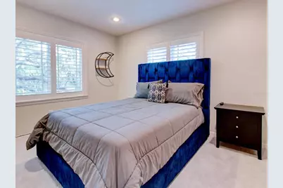 518 Riverside Drive, Tarpon Springs, FL 34689 - Photo 57