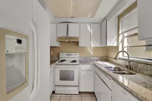 1057 Old S Dr, Lakeland, FL 33811 - Photo 19