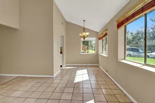 1057 Old S Dr, Lakeland, FL 33811 - Photo 15
