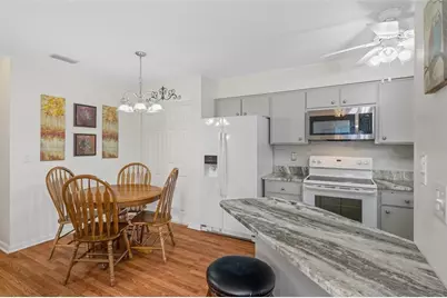 37820 Alissa Drive, Zephyrhills, FL 33542 - Photo 9