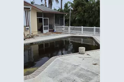 7054 Hibiscus Avenue S, South Pasadena, FL 33707 - Photo 11