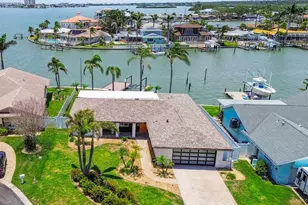 11683 Grove St, Seminole, FL 33772 - Photo 5