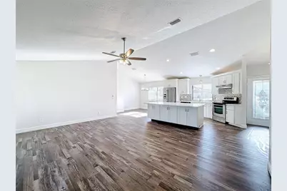 1715 S Pebble Beach Boulevard, Sun City Center, FL 33573 - Photo 15