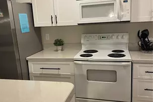 14531 Walsingham Rd, Largo, FL 33774 - Photo 9