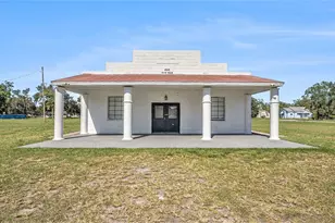5118 E 17th Ave, Tampa, FL 33619 - Photo 1