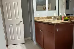 10200 Gandy Blvd N, Saint Petersburg, FL 33702 - Photo 13