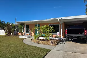 552 Tradewinds Dr, Dunedin, FL 34698 - Photo 11