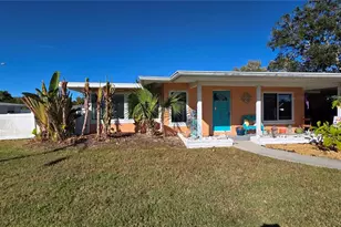 552 Tradewinds Dr, Dunedin, FL 34698 - Photo 5