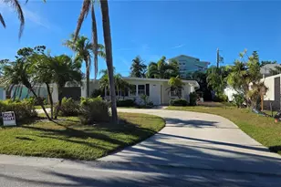 552 Tradewinds Dr, Dunedin, FL 34698 - Photo 25