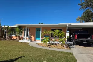 552 Tradewinds Dr, Dunedin, FL 34698 - Photo 7