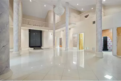 3730 Tampa Road #3730-B, Palm Harbor, FL 34684 - Photo 7