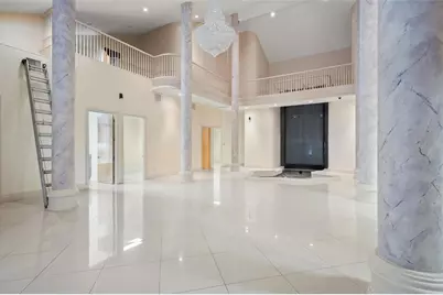 3730 Tampa Road #3730-B, Palm Harbor, FL 34684 - Photo 9