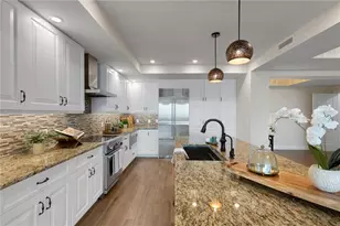 795 Collany Rd, Saint Petersburg, FL 33715 - Photo 15