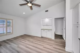 2292 Austrian Ln, Clearwater, FL 33763 - Photo 11