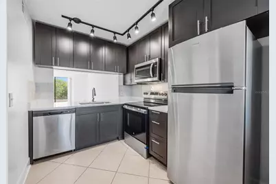 1900 Pelican Landing Boulevard #1011, Clearwater, FL 33762 - Photo 9