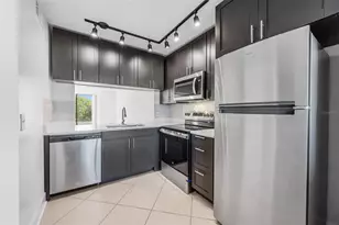 1900 Pelican Landing Blvd, Clearwater, FL 33762 - Photo 9