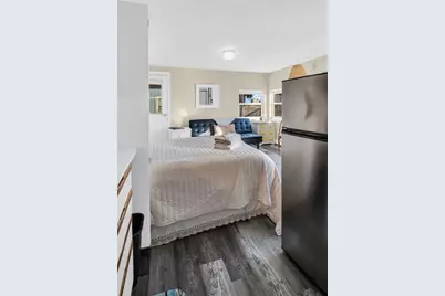 483 E Shore Drive #D3, Clearwater Beach, FL 33767 - Photo 11