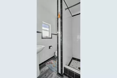 483 E Shore Drive #D3, Clearwater Beach, FL 33767 - Photo 13