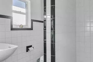 483 E Shore Dr, Clearwater Beach, FL 33767 - Photo 13