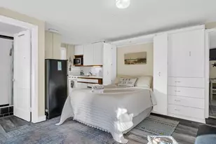 483 E Shore Dr, Clearwater Beach, FL 33767 - Photo 7