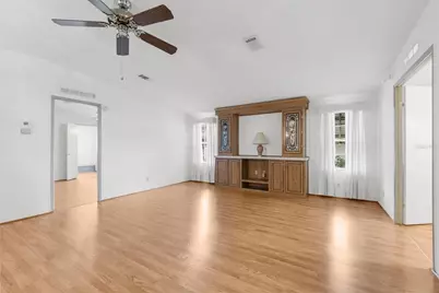 34124 Estates Lane, Wesley Chapel, FL 33543 - Photo 15