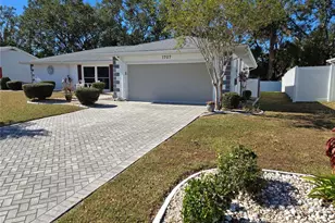 1707 New Bedford Dr, Sun City Center, FL 33573 - Photo 1