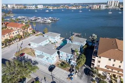 483 E Shore Drive #D4, Clearwater Beach, FL 33767 - Photo 27