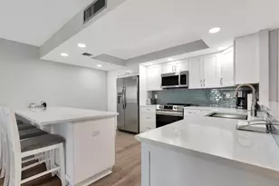 1430 Gulf Blvd, Clearwater Beach, FL 33767 - Photo 7