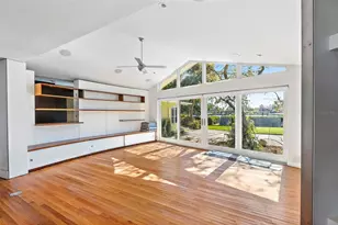 808 Monterey Blvd NE, Saint Petersburg, FL 33704 - Photo 19