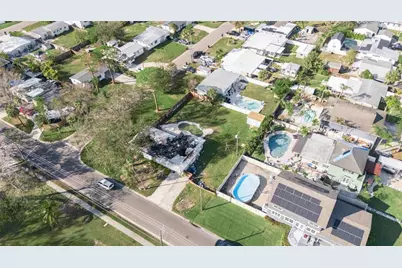 1535 Connecticut Avenue NE, Saint Petersburg, FL 33703 - Photo 11