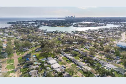 1535 Connecticut Avenue NE, Saint Petersburg, FL 33703 - Photo 15