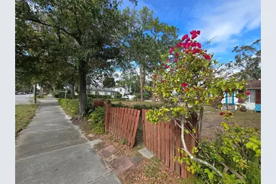 237 50th Avenue N, Saint Petersburg, FL 33703 - Photo 9