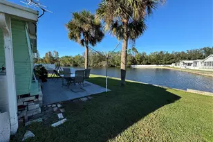 35127 Danny Dr, Zephyrhills, FL 33541 - Photo 5