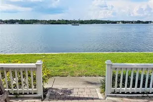 169 Pompano Dr SE, Saint Petersburg, FL 33705 - Photo 21